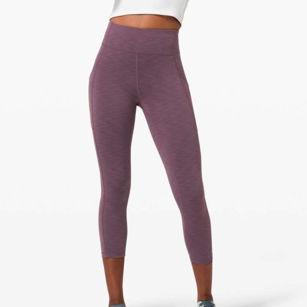 LULULEMON ATHLETICA• Women’s Invigorate High-Rise Size 2